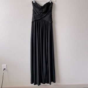 Monique Lhuillier Black Strapless Pleated Bodice Gown